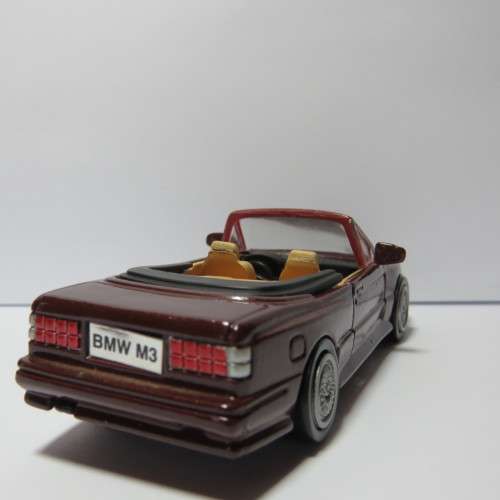 NewRay 1988 BMW M3 model car - Scale 1/43