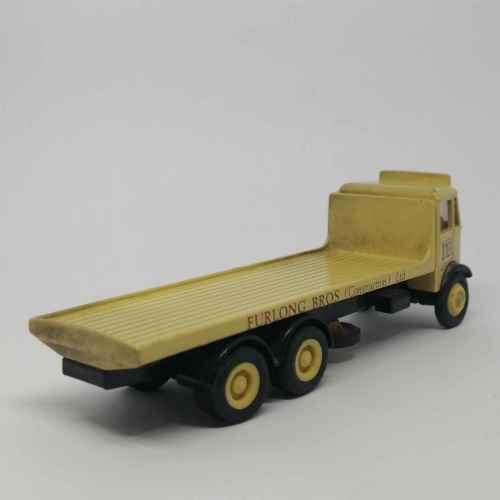 A.E.C Mammoth Furlong Bros. Construction truck - E.F.E scale 1/76