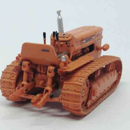 1970 Fiat 605C Montagna die-cast model tractor with tracks - Universal Hobbies - scale 1/43