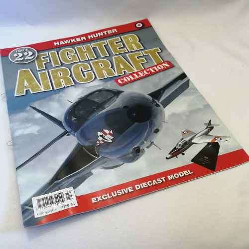 Amercom UK 1962 Hawker Hunter T7 die-cast model plane - scale 1/72 - with magazine