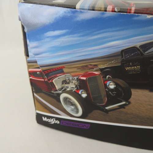 Maisto Design Outlaws 1950 Chevrolet 3100 Pickup "Vonham speed shop" model car - Scale 1/25