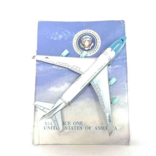 USA Air Force One model airplane