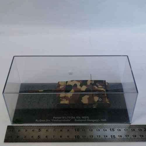 1945 German ( Budapest ) Panzer IV L/70 Sd.kfz. 162/1 combat tank die-cast model