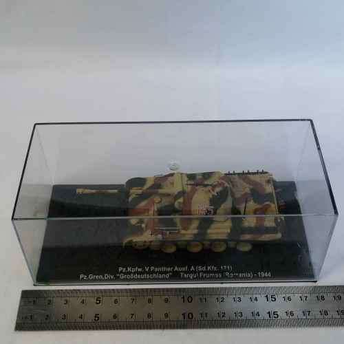 1944 German ( Romania ) Panzer Kompfwagen V Panther combat tank die-cast model