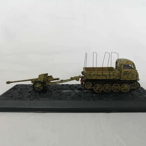1944 German ( Normandie ) Steyr RSO/01 full track with Pak 40 Anti-tank gun die-cast model