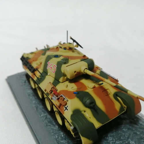 1944 German ( Targul Frumos ) Panzer Kampfwagen V Panther combat tank die-cast model