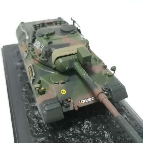 1987 German Panzer Battalion 184 Leopard 1 A5 combat tank die-cast model