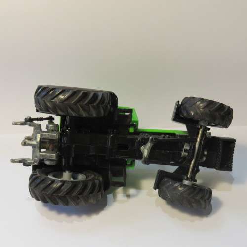 Siku #2344 Deutz-Fahr DX 4.70 die-cast tractor