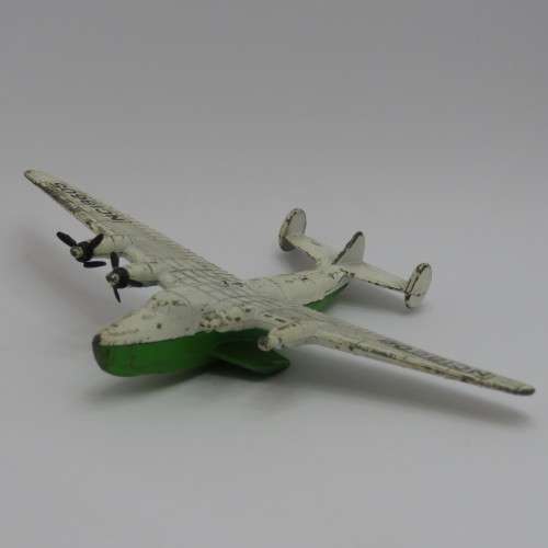 Playart Boeing Clipper model airplane - Die-cast - Missing Props