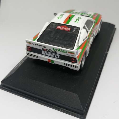 Lancia 037 rally die-cast rally model car  1983 Sanremo rally - #18 M Biasion / T Siviero  mirror