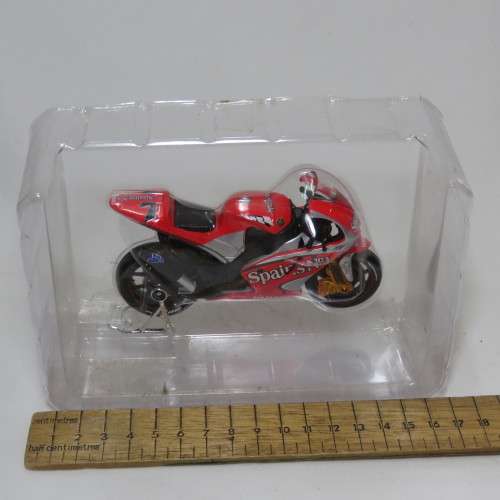 Maisto 2004 Yamaha YZR-M1 Gauloises Fortuna Spains No.1 MotoGP die-cast motorcycle - #7