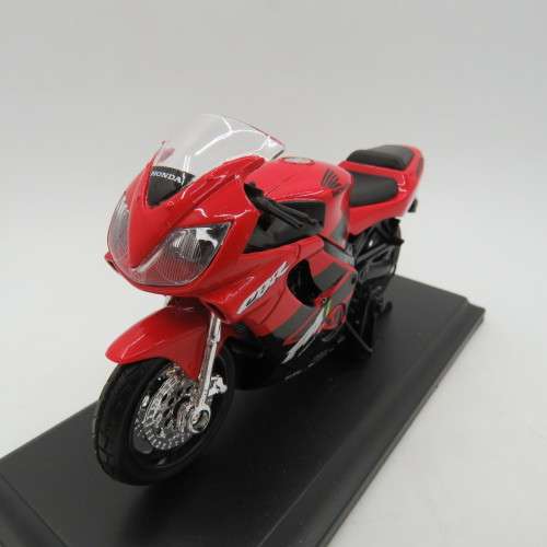Maisto Honda CBR 600 F 4i die-cast motorcycle - Scale 1/18 in box