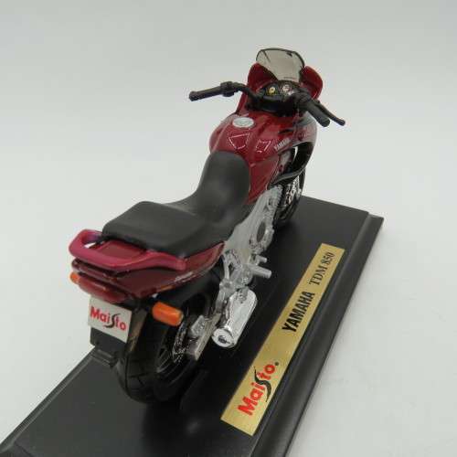 Maisto Yamaha TDM 850 die-cast motorcycle - Scale 1/18 in box