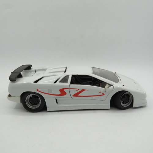 Maisto Lamborghini Diablo SV white model car - scale 1/18 - wiper missing