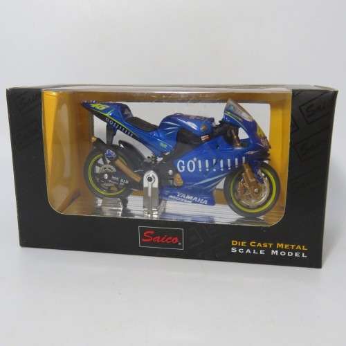 Saico 2004 Yamaha YZR-M1 MotoGP die-cast motorcycle - #46 Valentino Rossi - Scale 1/18 in box
