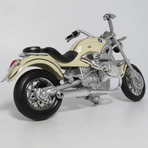 BMW R1200 C die-cast motorcycle - James Bond 007 - scale 1/18