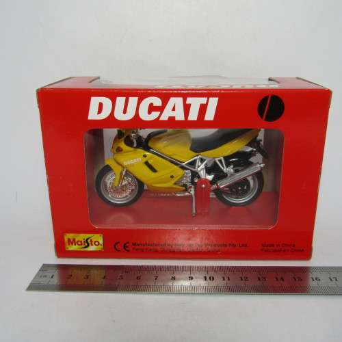 Maisto Ducati ST4s die-cast motorcycle - scale 1/18 in box