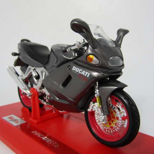 Maisto Ducati ST4s die-cast motorcycle - scale 1/18 in box
