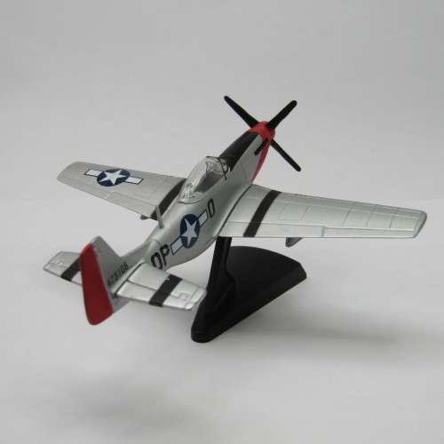 P-51 D Mustang die-cast plane- QP-O 473108