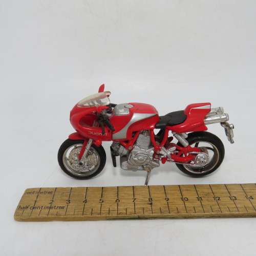 Maisto Ducati model motorcycle - Scale
