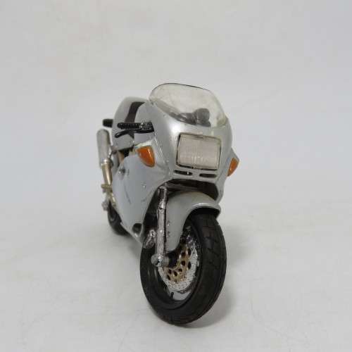 Maisto Ducati model motorcycle - Scale