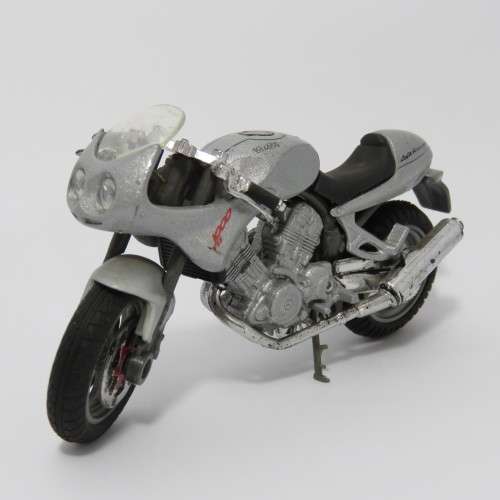 Maisto Voxan Cafe Racer 1000 model motorcycle - Scale 1/18