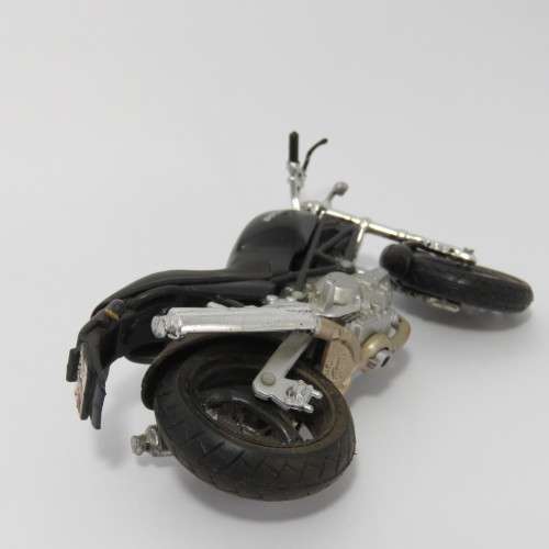 Maisto Ducati model motorcycle - Scale