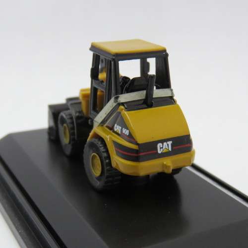 Norscot Construction Mini`s CAT 906 wheel loader model - Scale 1/87