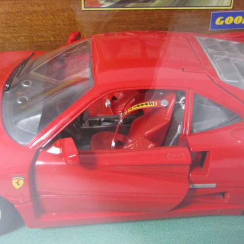 Polistil Tonka Ferrari F40 model car diorama garage - scale 1/18