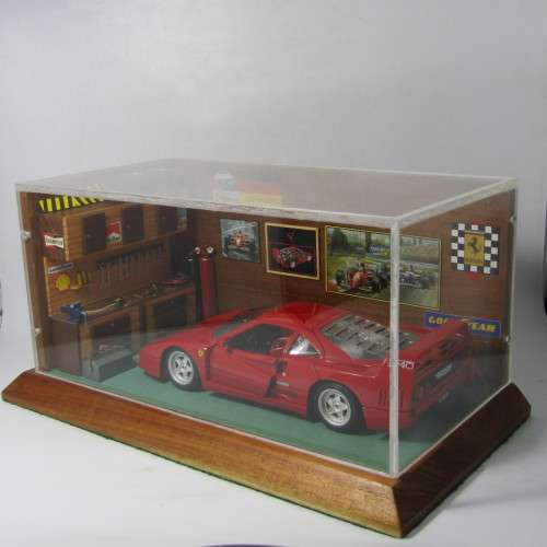 Polistil Tonka Ferrari F40 model car diorama garage - scale 1/18