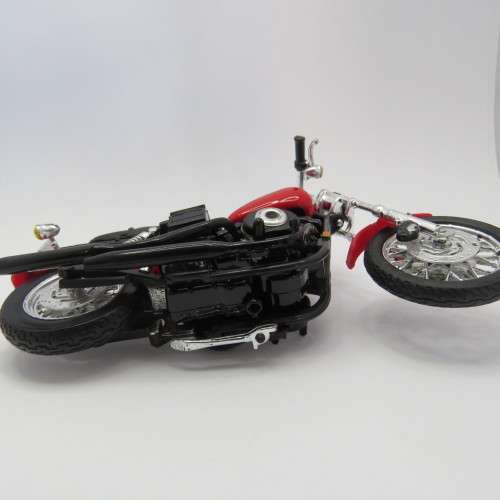 Maisto Harley Davidson Super glide sport model motorcycle - Scale 1/18