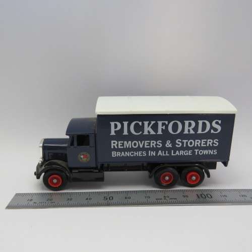 Days Gone Lledo 1937 Scammell truck - Pickfords - Issue 10