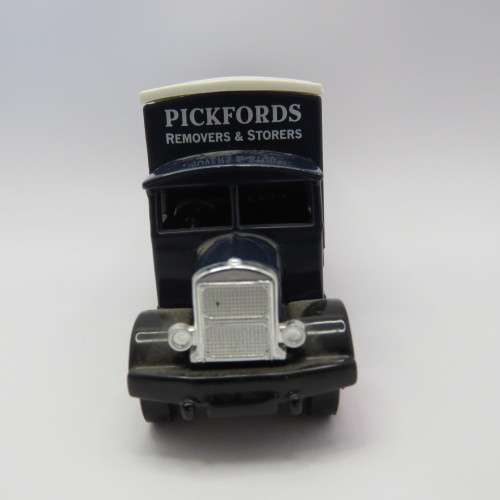 Days Gone Lledo 1937 Scammell truck - Pickfords - Issue 10