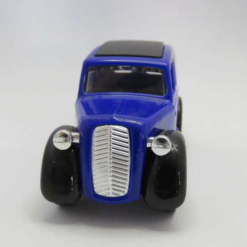 Days Gone Lledo Morris Z van - Harveys Bristol cream - Issue 30