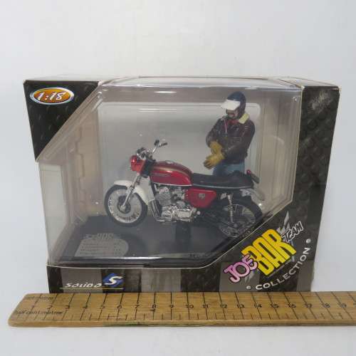 Solido Joe Bar team collection - Honda CB 750 model motorcycle with figurine - Scale 1/18 in box