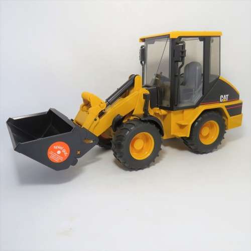 2005 Bruder CAT Wheel loader 1418/01 - Plastic - Scale 1/16