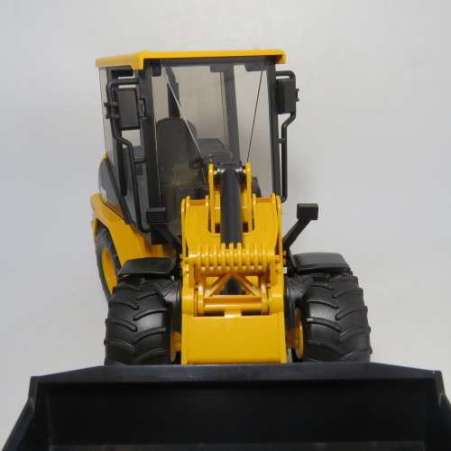 2005 Bruder CAT Wheel loader 1418/01 - Plastic - Scale 1/16