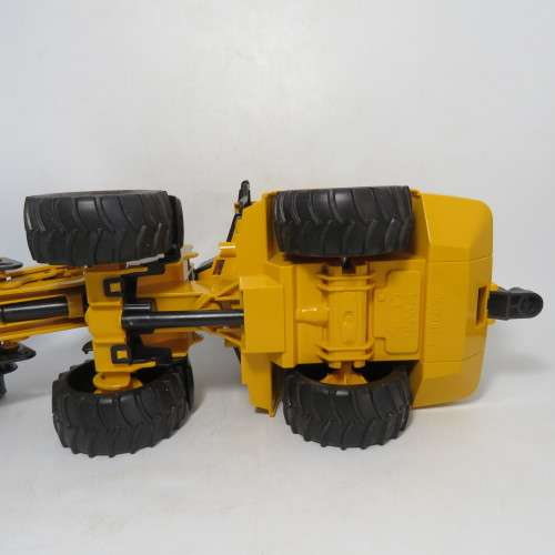 2005 Bruder CAT Wheel loader 1418/01 - Plastic - Scale 1/16