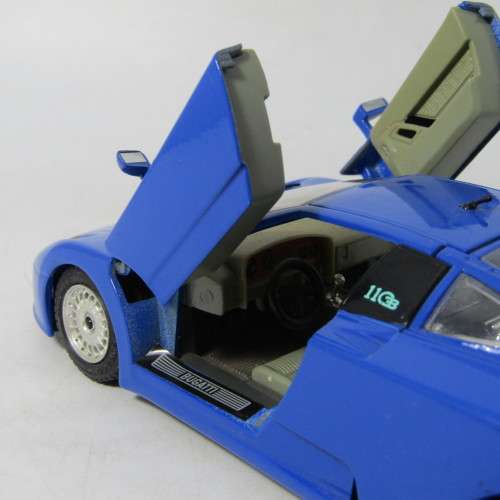 Bburago 1991 Bugatti 110 EB model car - scale 1/24