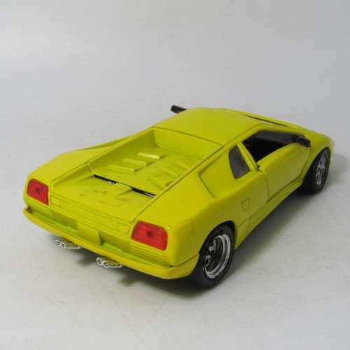 Lamborghini Countach die-cast model toy car - about scale 1/24