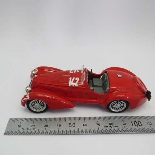 Brumm Alfa Romeo 8C 2900 B Spider racing model car - Scale 1/43