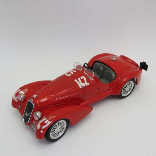 Brumm Alfa Romeo 8C 2900 B Spider racing model car - Scale 1/43
