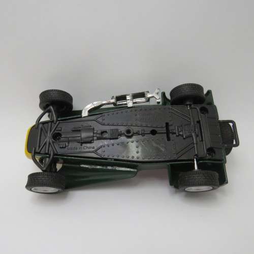 NewRay Caterham Super Seven model car - Scale 1/32