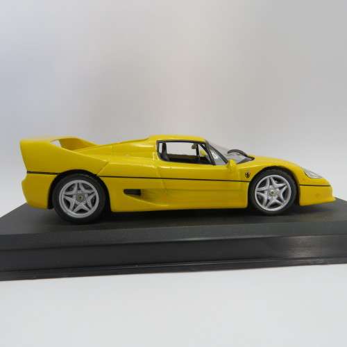 Ferrari F50 die-cast model car - Scale 1/43