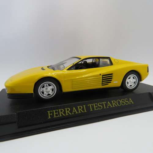 Ferrari TestaRossa die-cast model car - Missing mirror - Scale 1/43