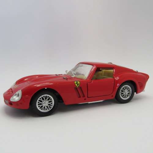 Solido 1963 Ferrari 250 GTO model car - Scale 1/43