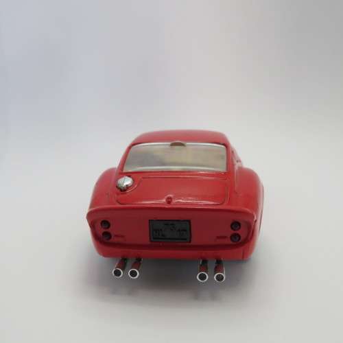 Solido 1963 Ferrari 250 GTO model car - Scale 1/43