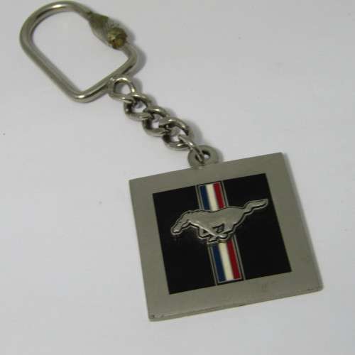 Ford Mustang metal keyring holder