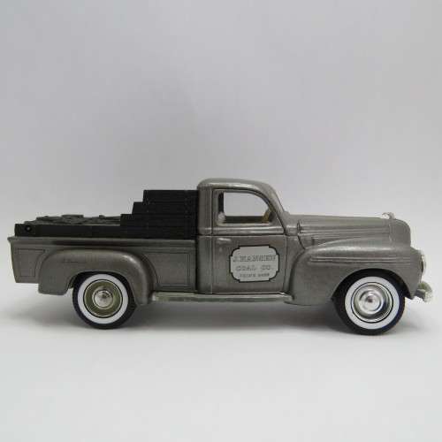 Solido 1940 Dodge coal delivery truck - J. Hansen Coal Co. - Scale 1/43