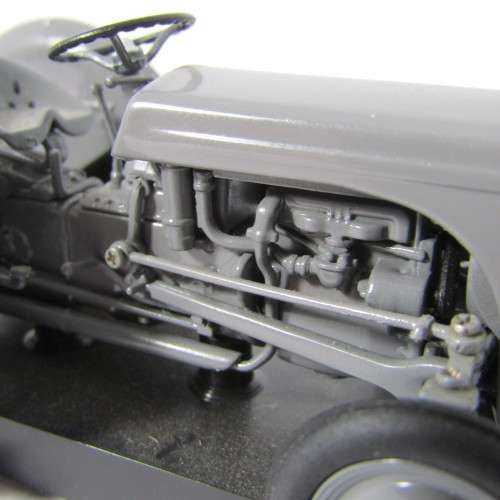 Universal Hobbies Ferguson TEA 20 die-cast model tractor - scale 1/43